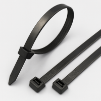 Schwarzer, UV-beständiger Kabelbinder 450x4,8 mm aus Po